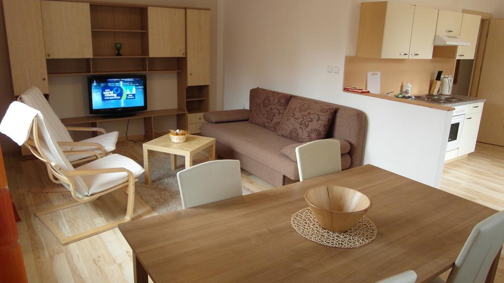 Ernesta Club Lipno Apartment Lipno nad Vltavou Bagian luar foto